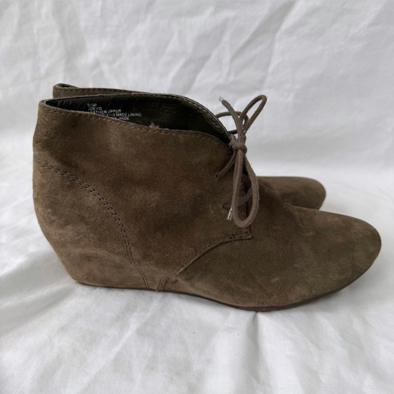Nine West Dark Green Lace Up Booties Size 9.5