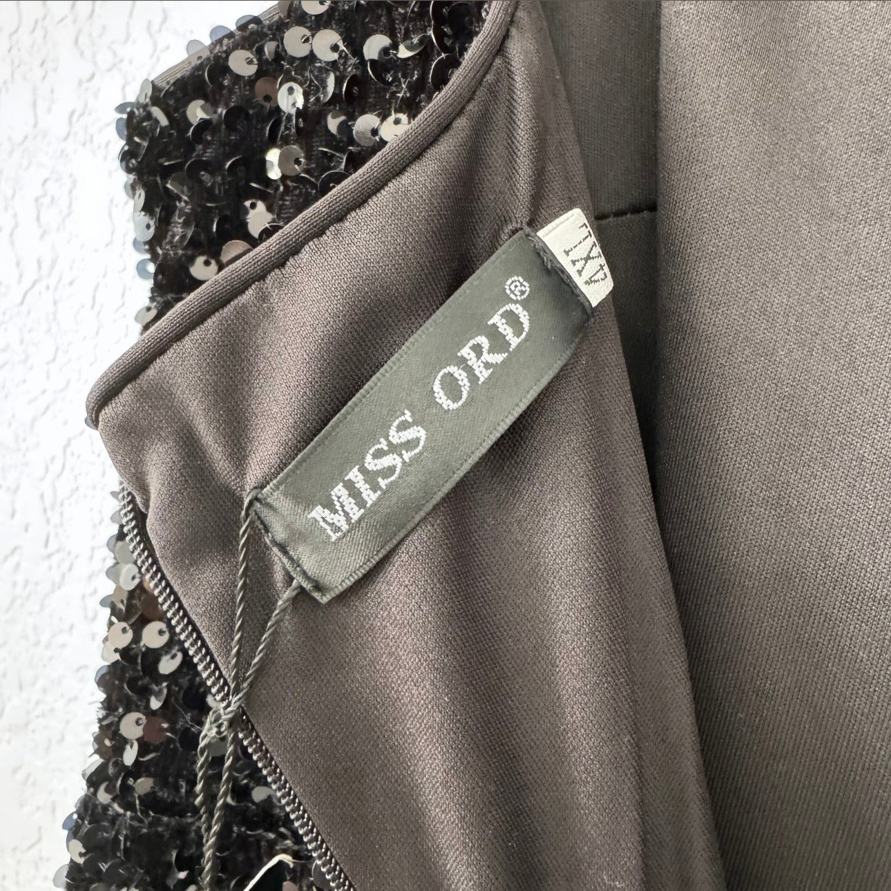 MISS ORD Sequin Sleeveless Midi Dress