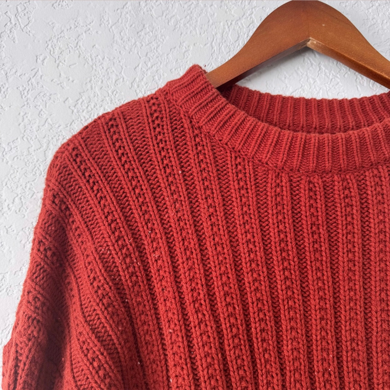 Universal Thread Red Knit Long Sleeve Sweater Size Medium