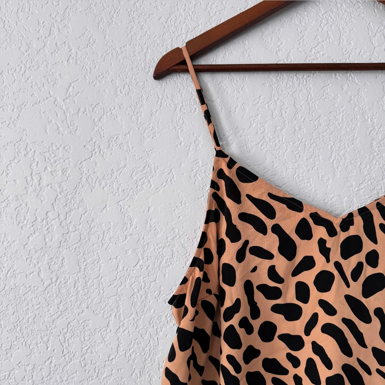 The Drop Animal Print Spaghetti Strap Cropped Tank