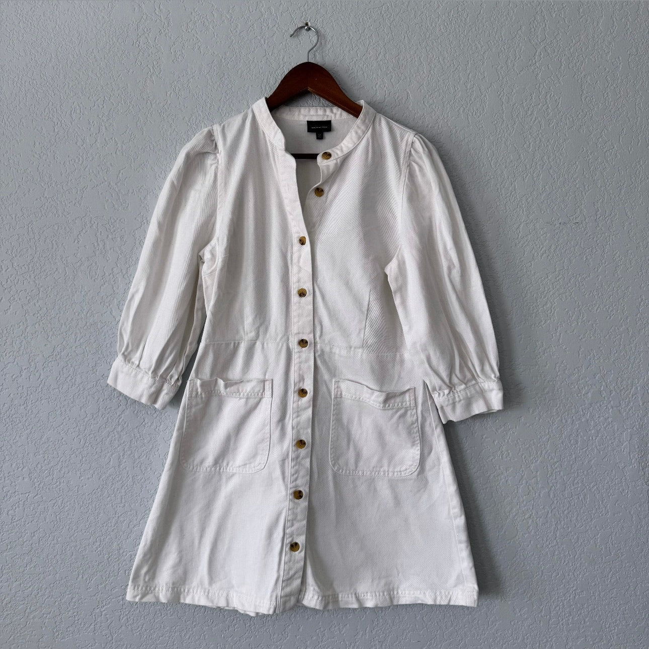 Who. What Wear White Button Up Long Sleeve Denim Dress Size Medium
