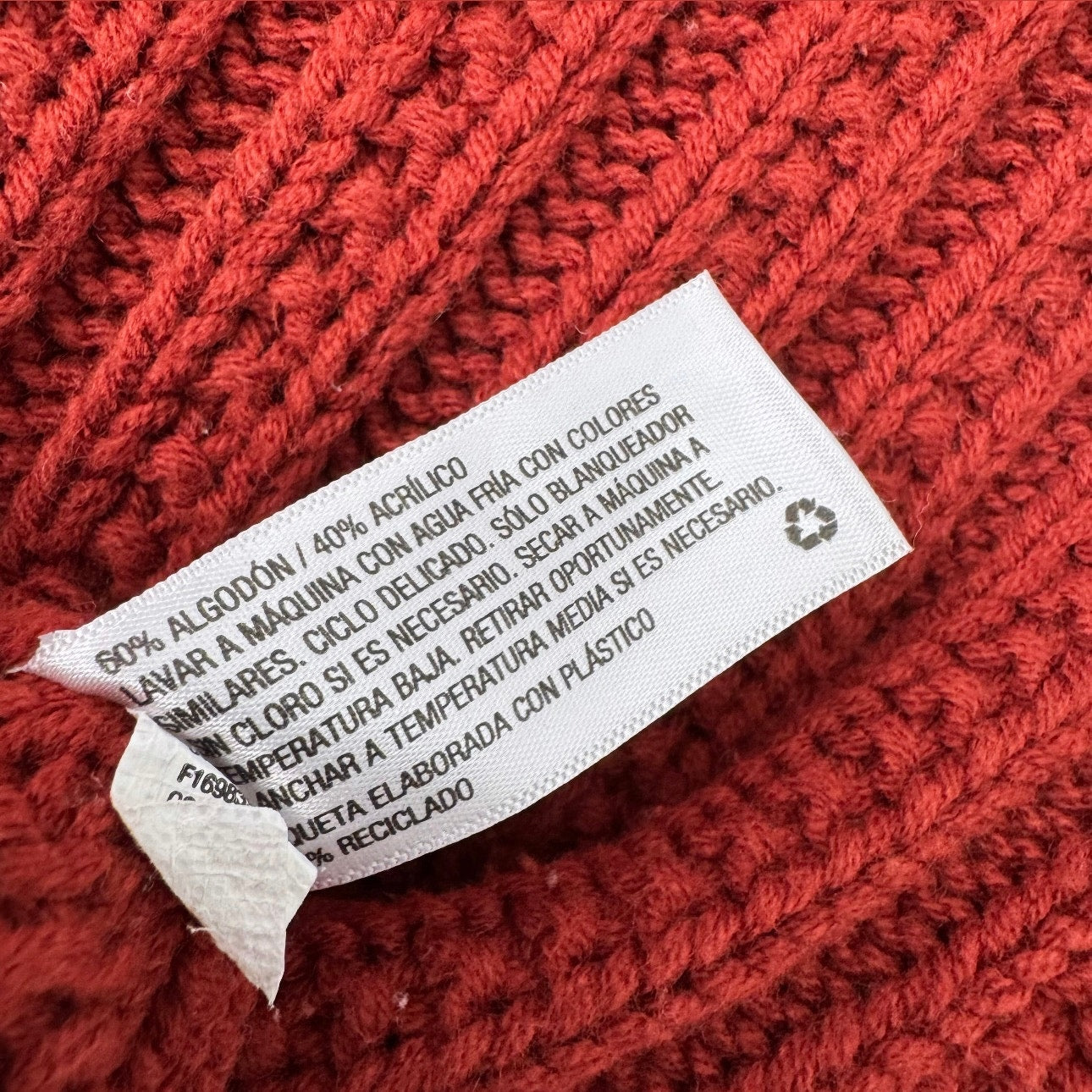 Universal Thread Red Knit Long Sleeve Sweater Size Medium