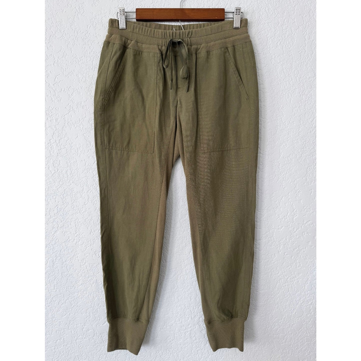 Cabi Olive Jogger Pant