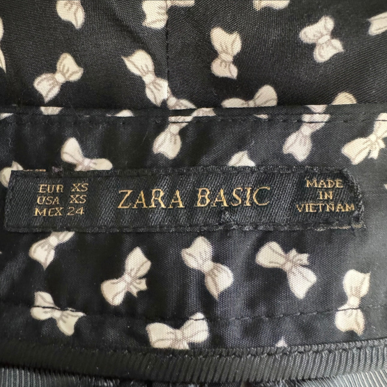 Zara Basic Bow Pattern Wide Leg Cropped Pant