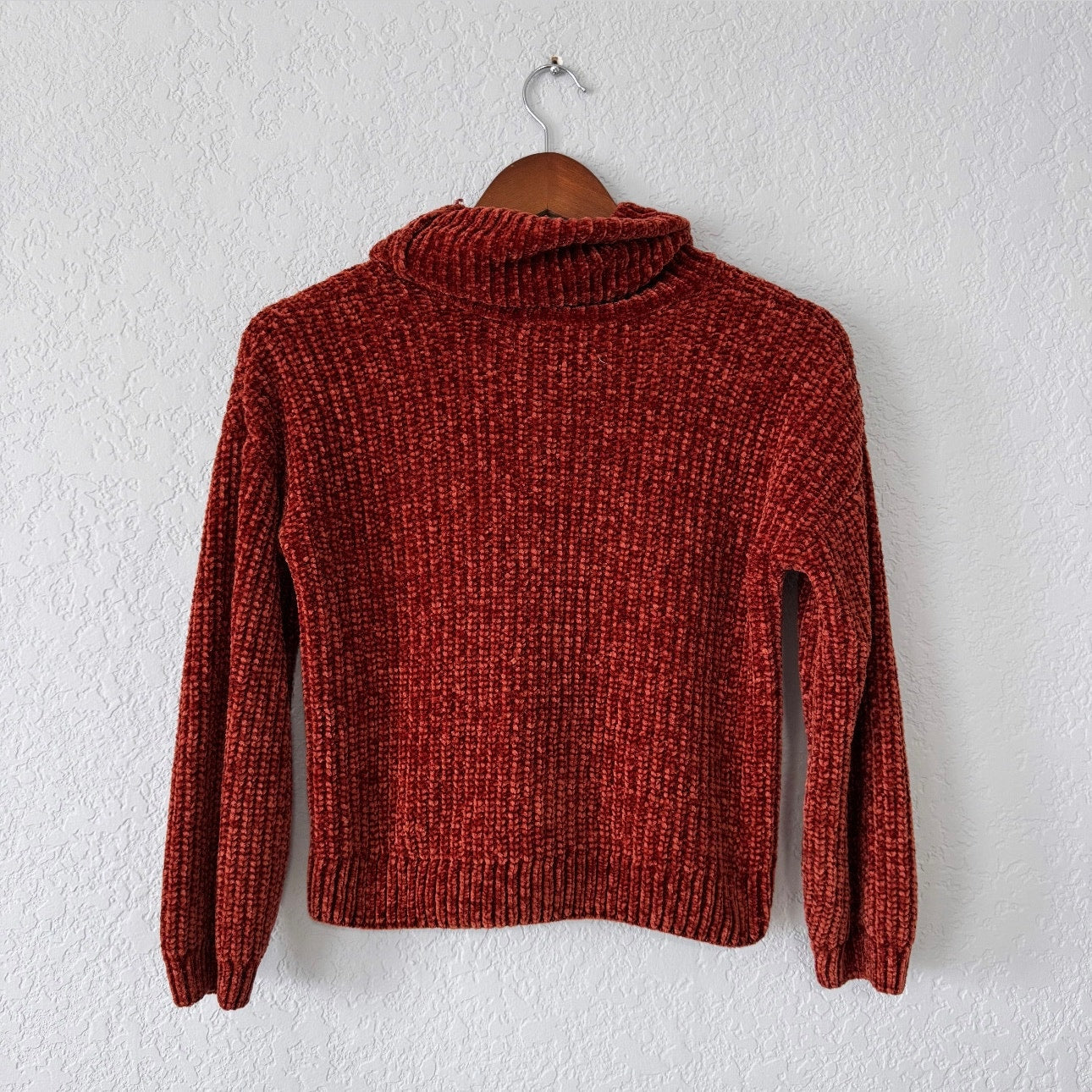 Pink Rose Long Sleeve Chunky Cropped Sweater