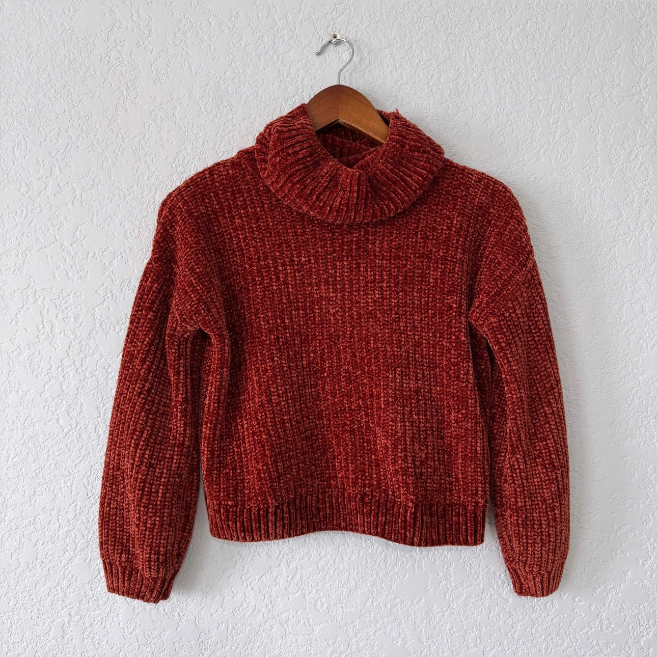 Pink Rose Long Sleeve Chunky Cropped Sweater