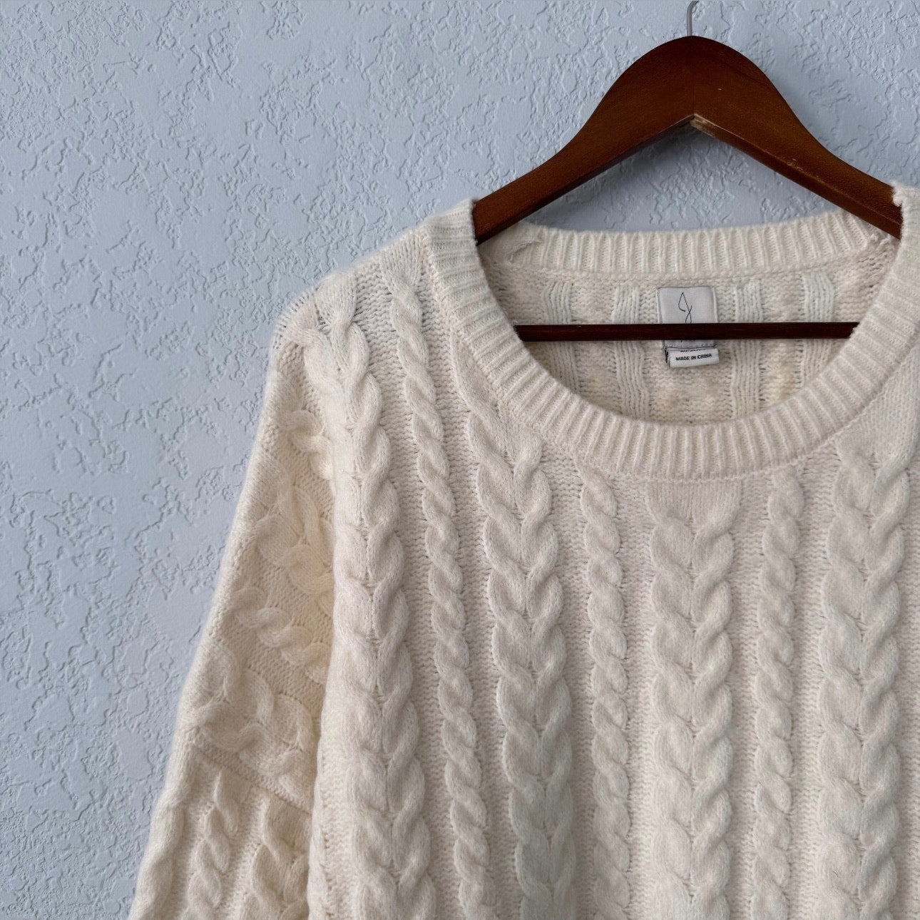 joie long sleeved soft cable crewneck sweater