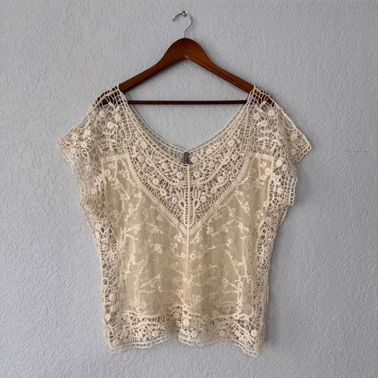 Vanity Short Sleeved Lace Coverup Tee