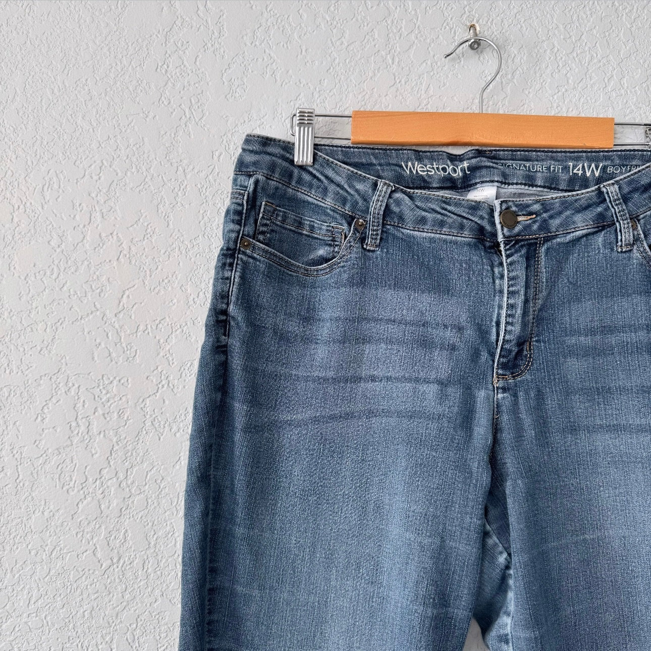 westport blue dark wash denim signature fit boyfriend jeans size 14