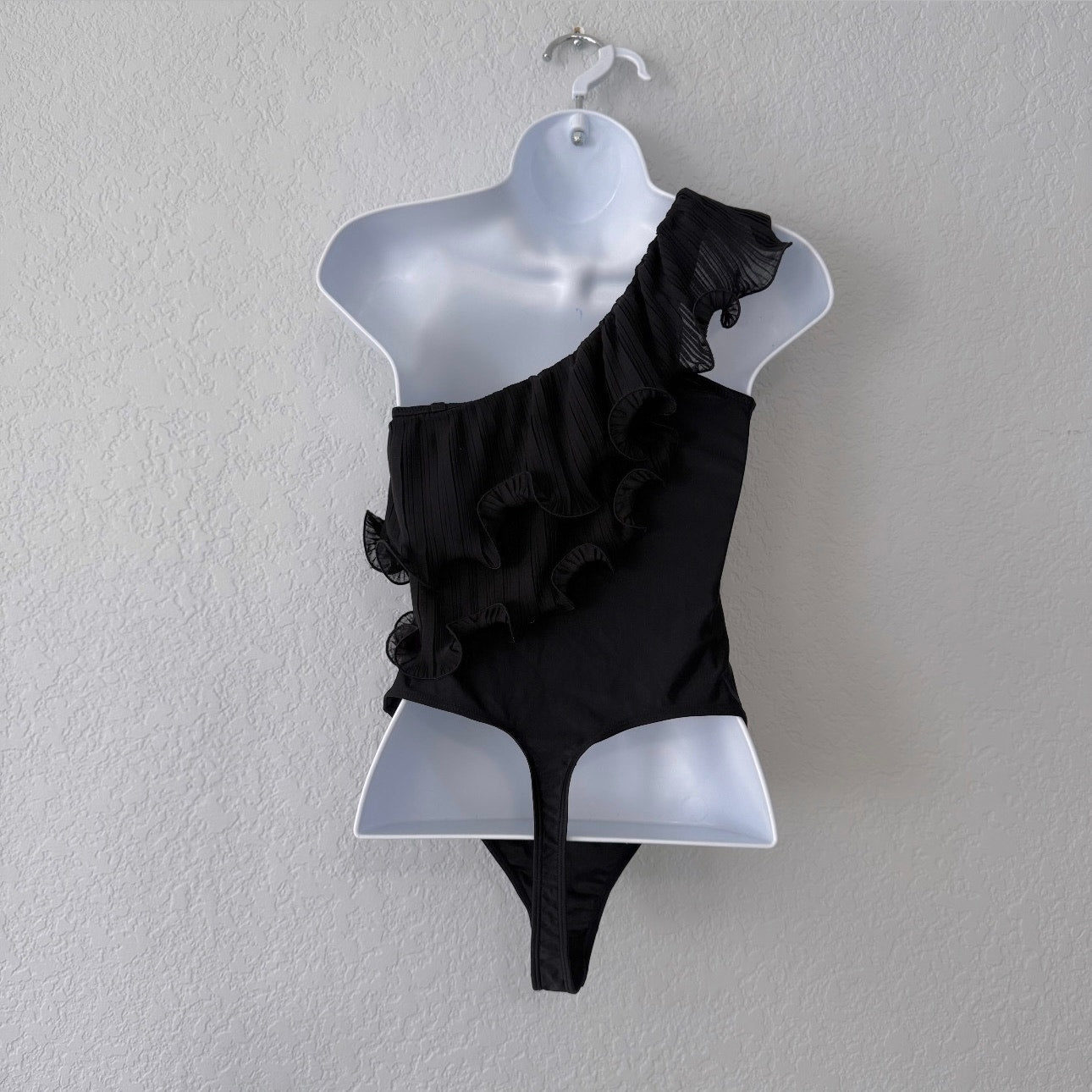Anthropologie Black One Shoulder Ruffled Thong Bodysuit Size X-Small