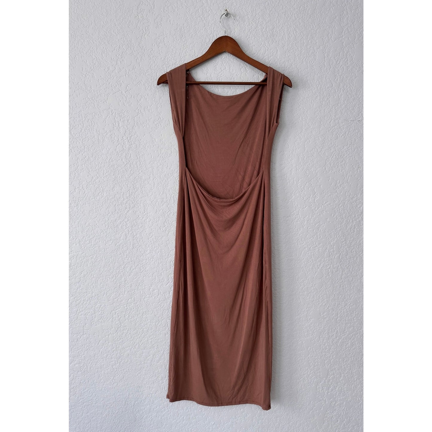 see you monday backless sleeveless midi dress