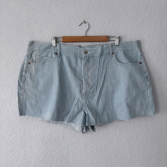 Old Navy Higher High-Rise Sky-Hi A-Line Jean Shorts
