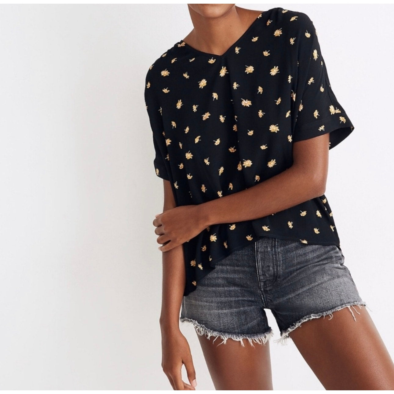 madwell french daisies print drapey v-neck button-back blouse
