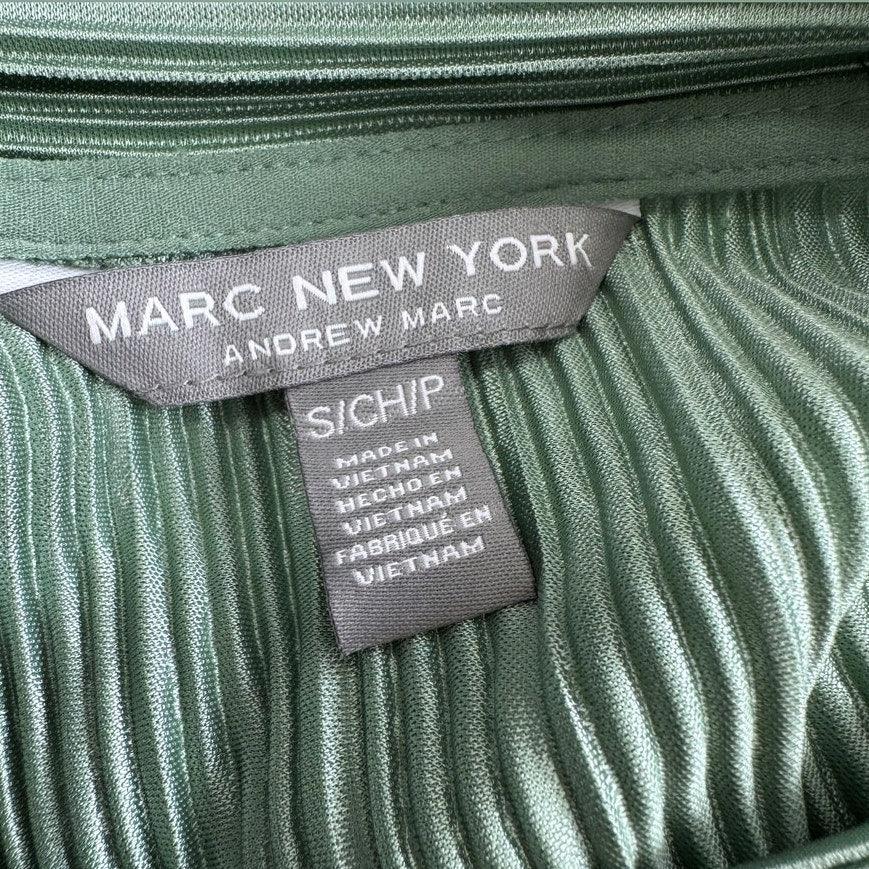 marc new york plissé short sleeve crewneck top