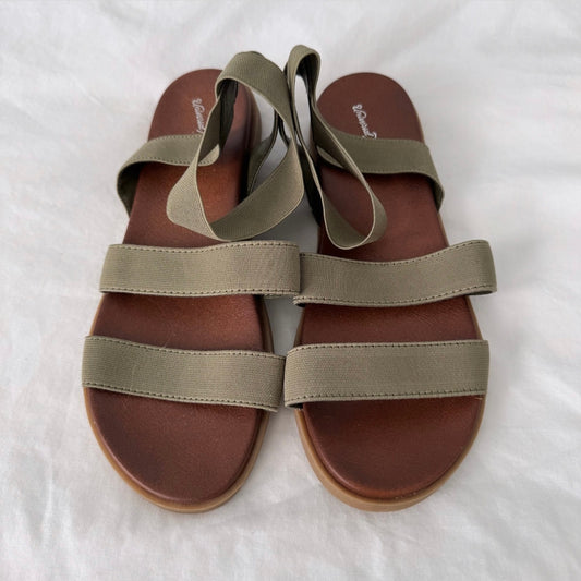 Universal Thread Strappy Sandals