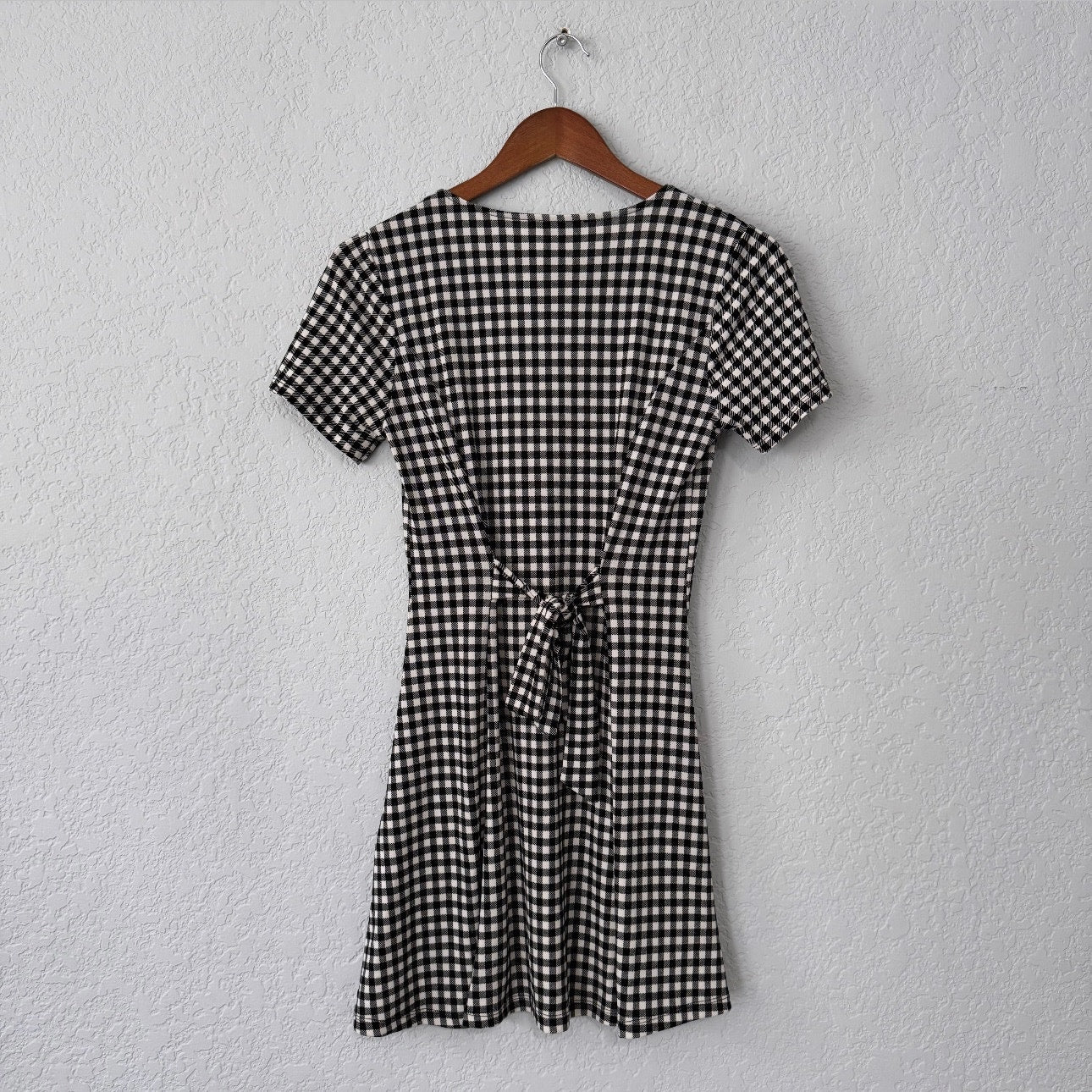 forever 21 gingham short sleeved button up mini dress