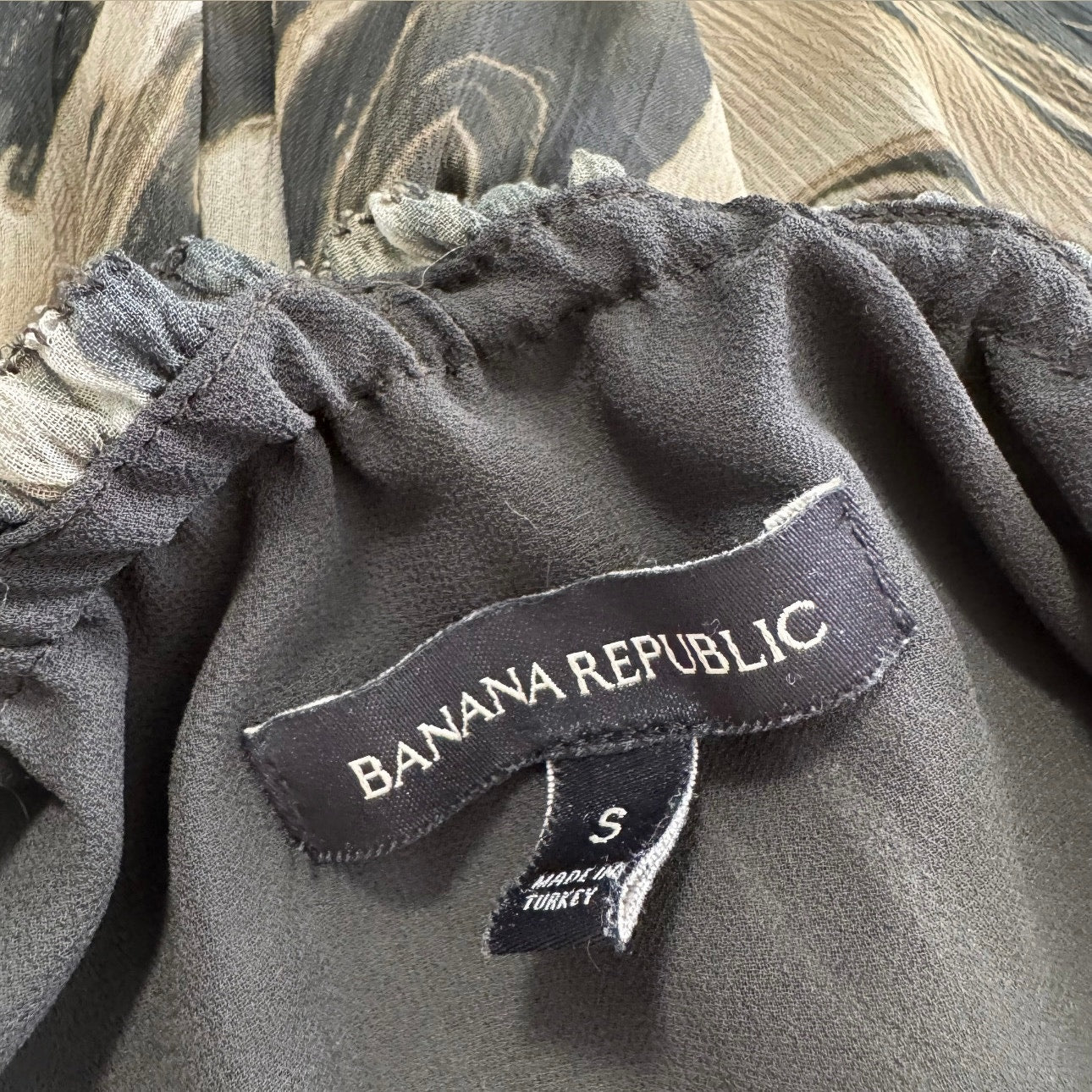 banana republic marbled spaghetti strap layered midi dress