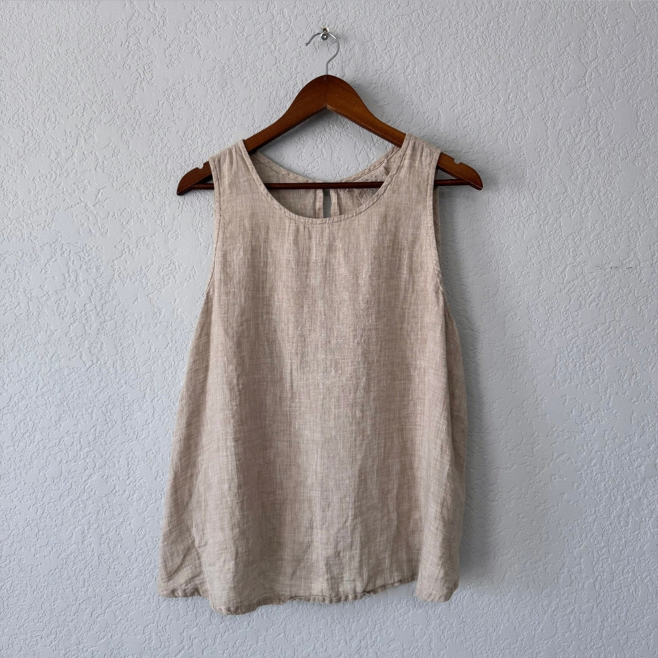 Yuvita Linen Flowy Open Back Tank