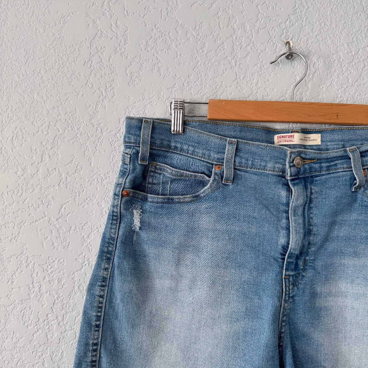 levi strauss light wash blue denim signature heritage high-rise shorts