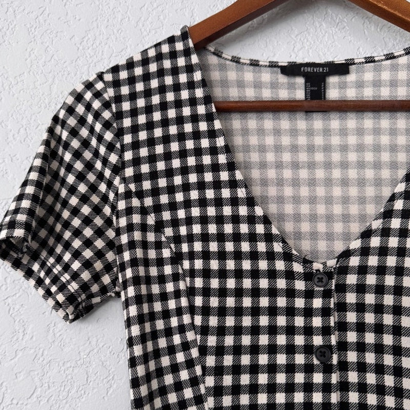 forever 21 gingham short sleeved button up mini dress