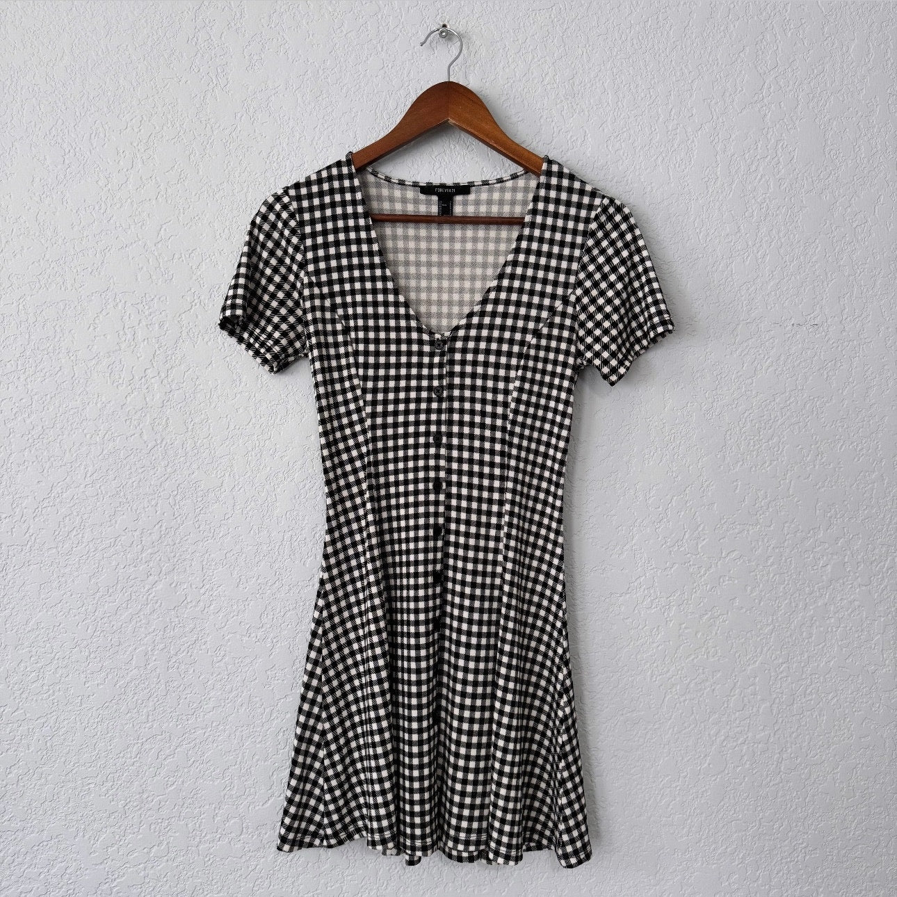 forever 21 gingham short sleeved button up mini dress
