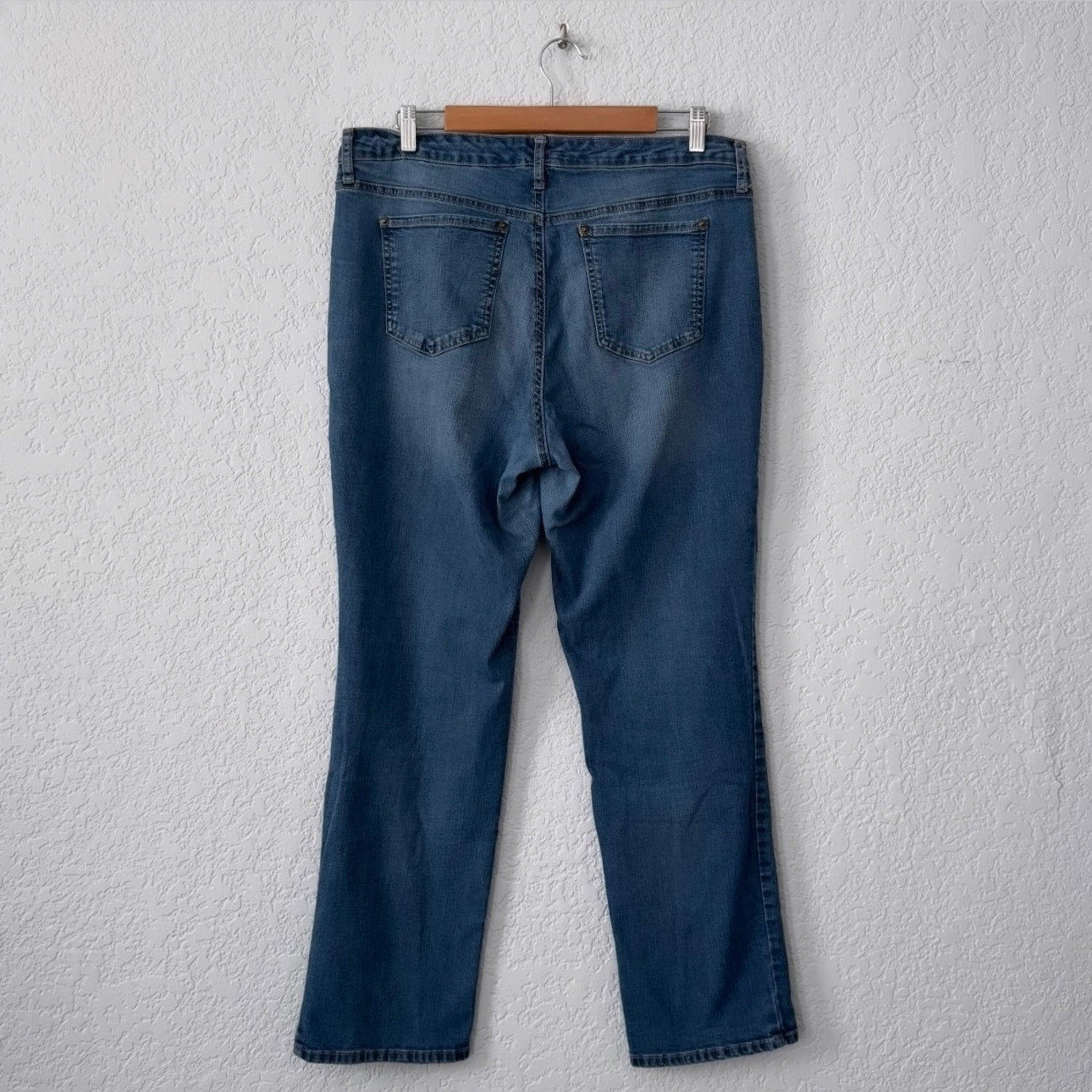 gloria vanderbilt dark wash denim rail straight slimming jeans