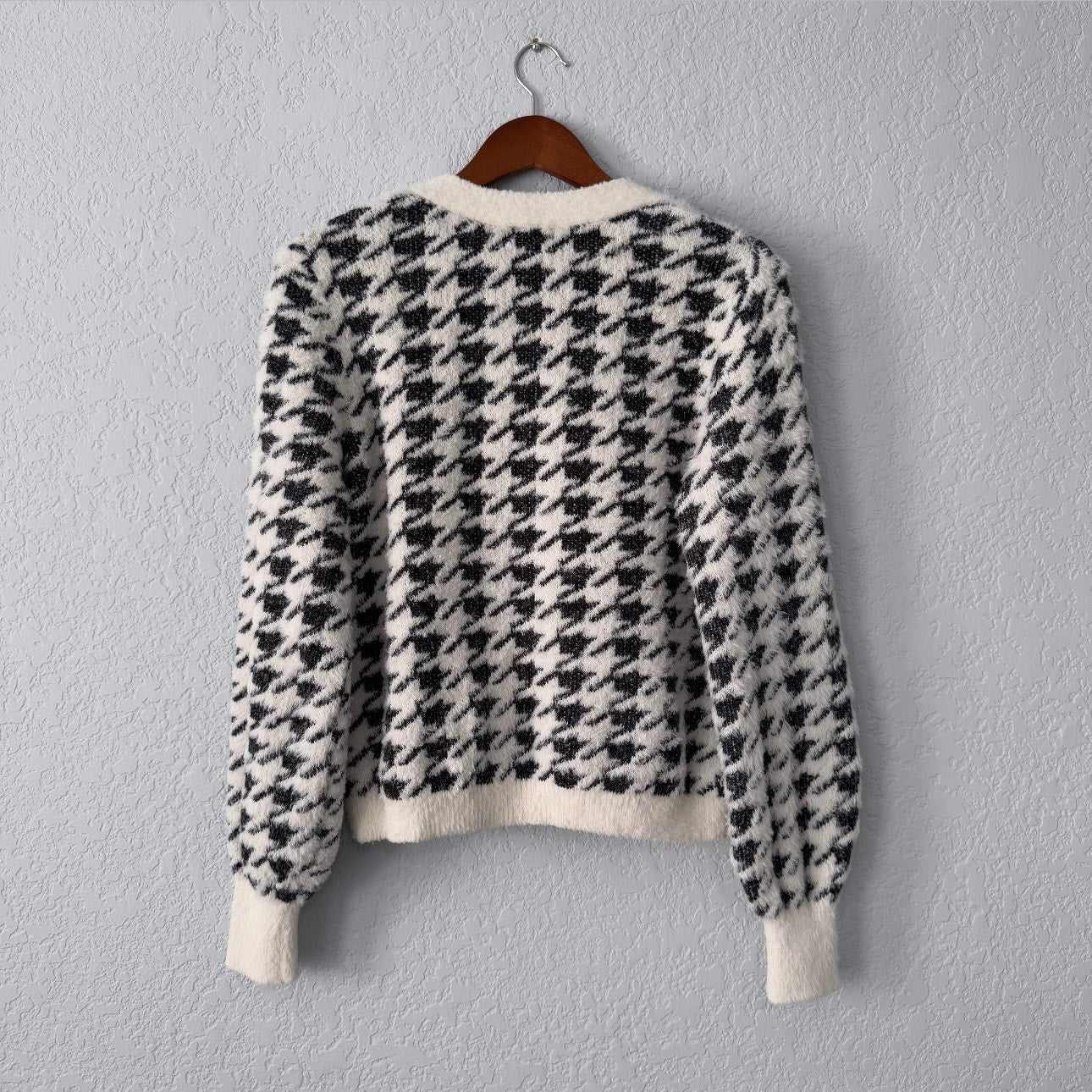 Willow & Wind Fuzzy Patterned Long Sleeve Button Up Sweater