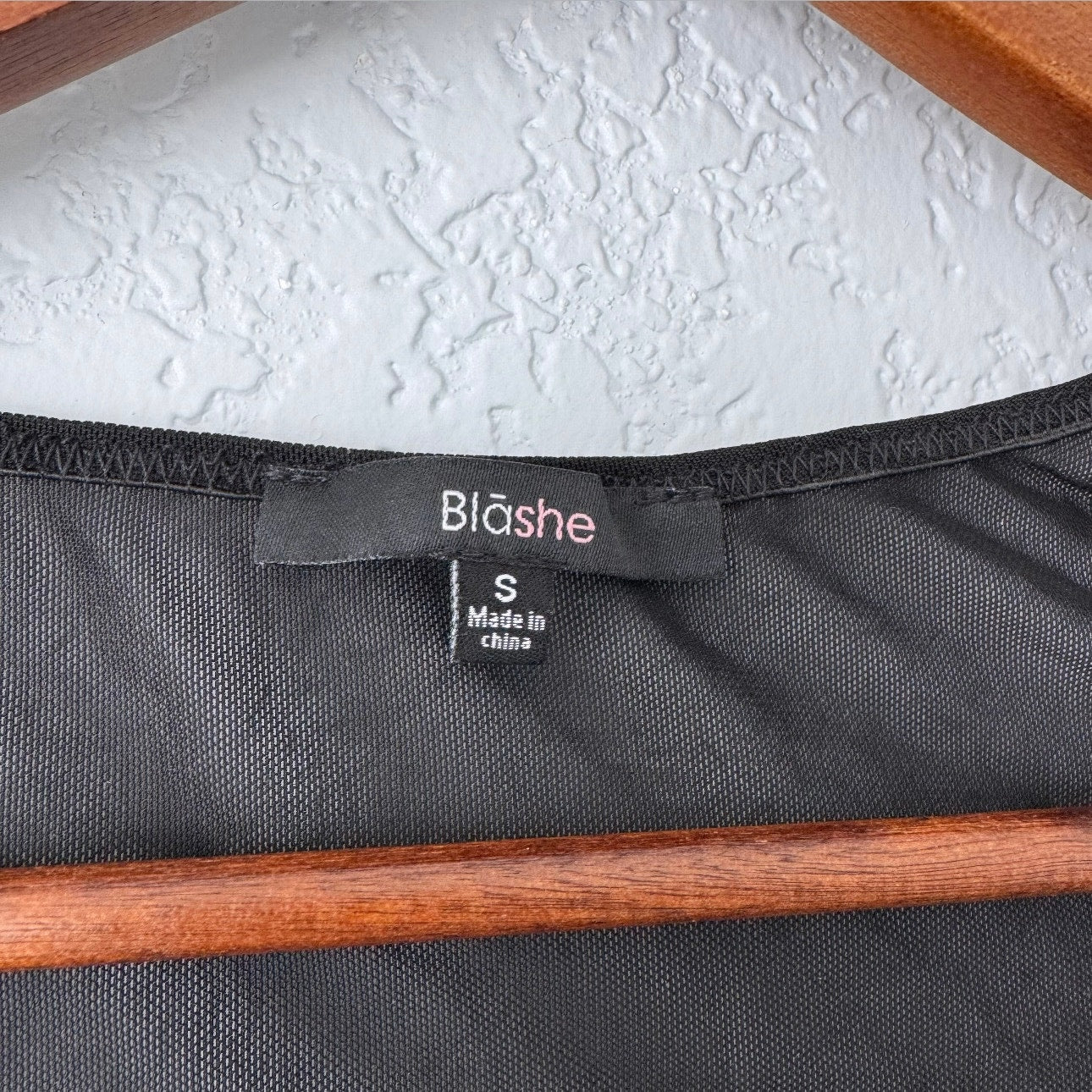 blashe black sheer lace long sleeve bodysuit size small